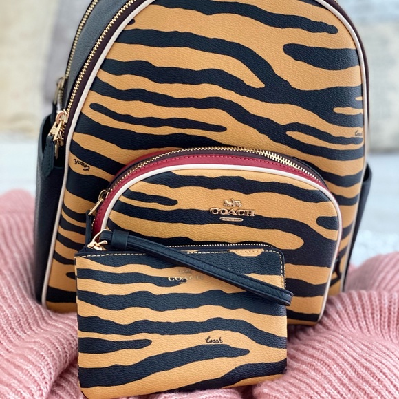 🆕 COACH | Backpack Tiger Print & Tiger Wristlet Bundle - Picture 15 of 16